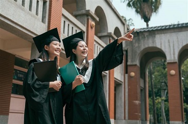 畢業後只能留港升學？一早儲定錢就可有多個海外升學的出路